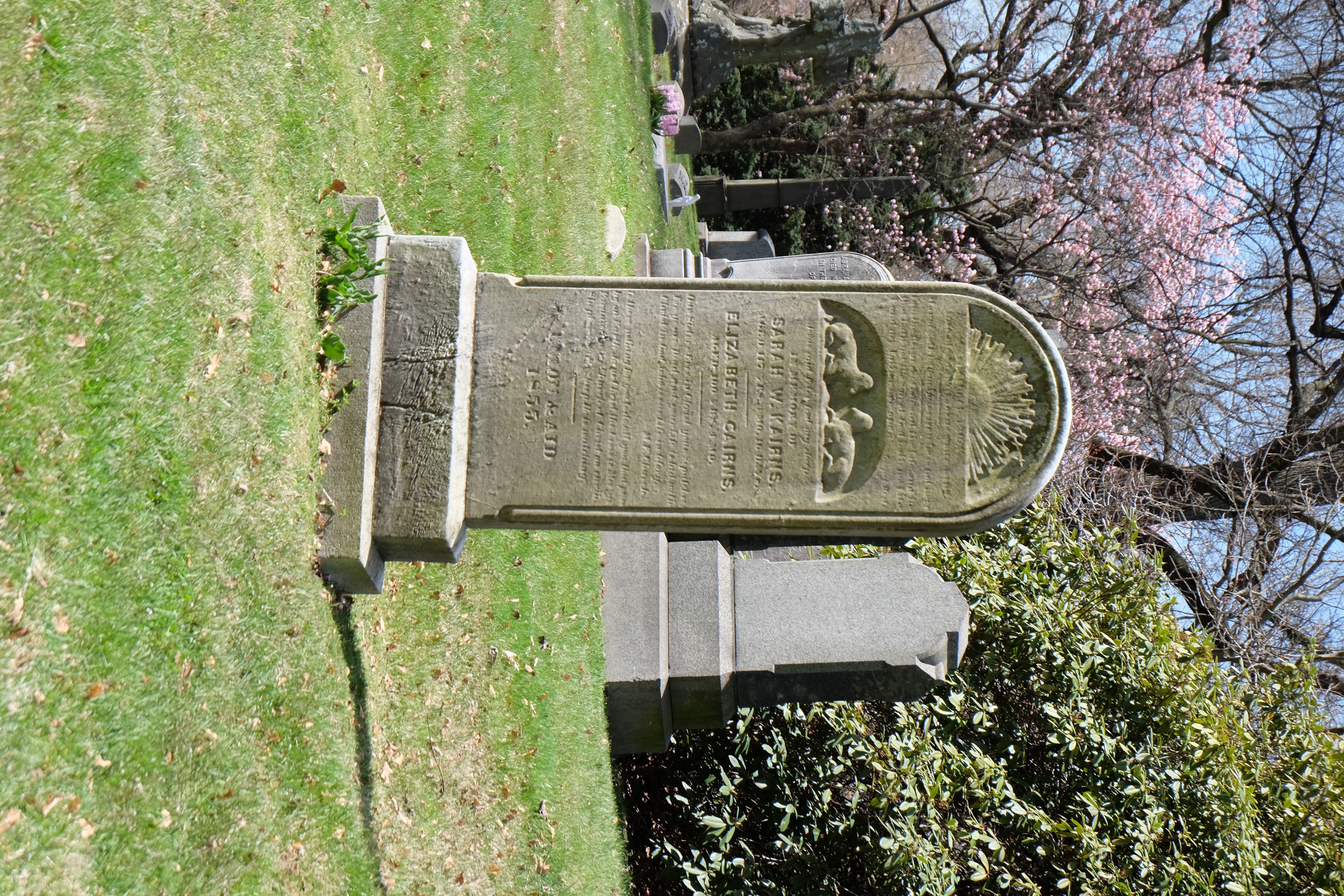 oldest woman in the cemetary with the most kids